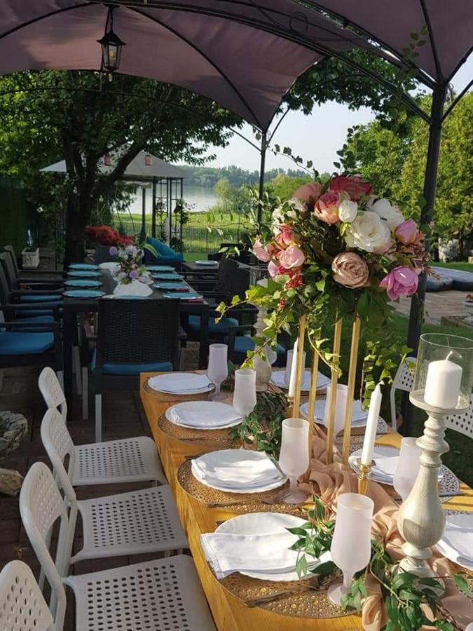 Vila Mila Riverside Apartments Smederevo Bagian luar foto