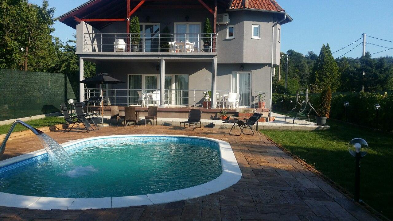 Vila Mila Riverside Apartments Smederevo Bagian luar foto