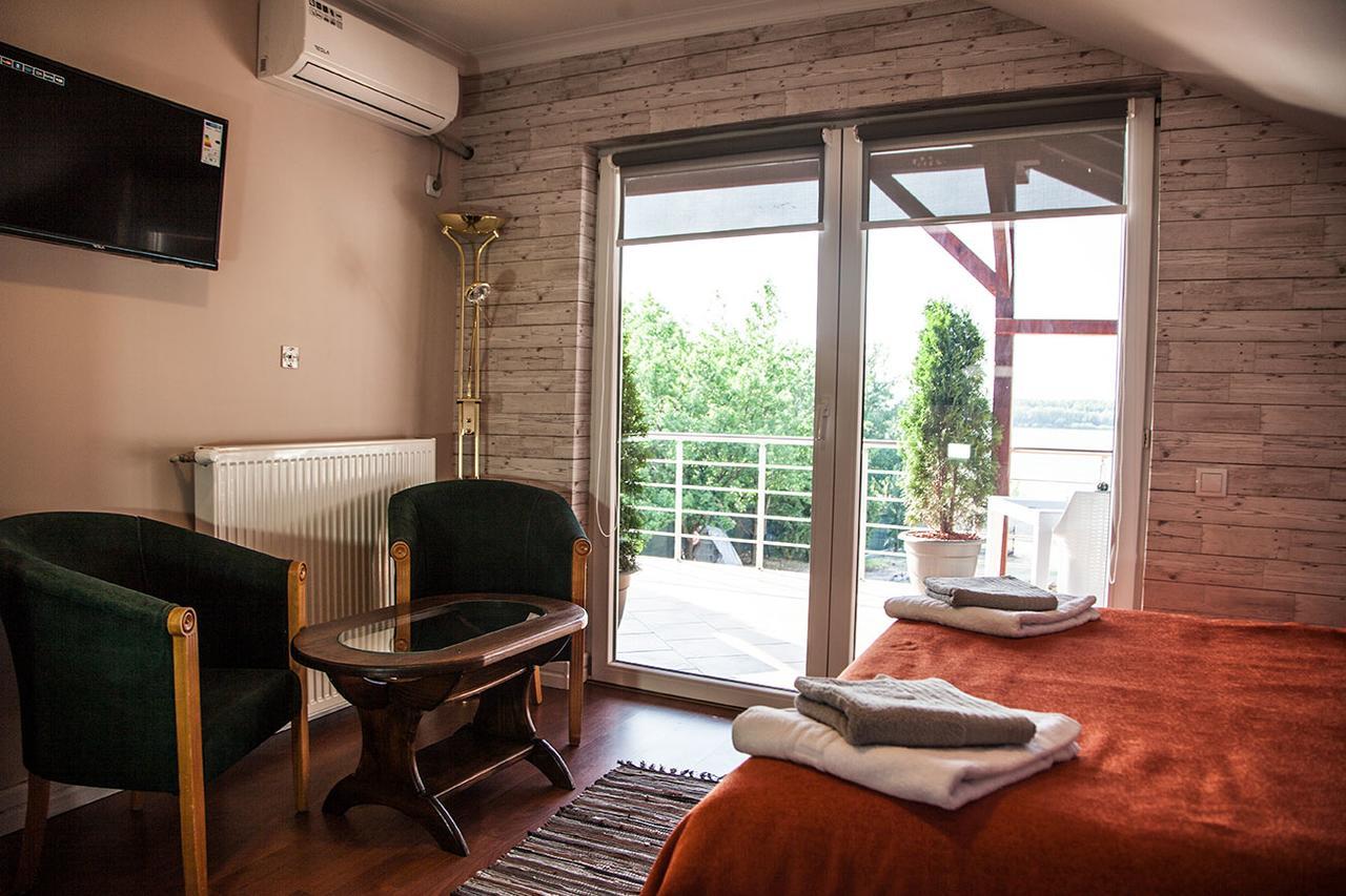 Vila Mila Riverside Apartments Smederevo Bagian luar foto