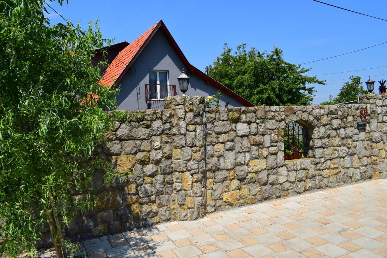 Vila Mila Riverside Apartments Smederevo Bagian luar foto